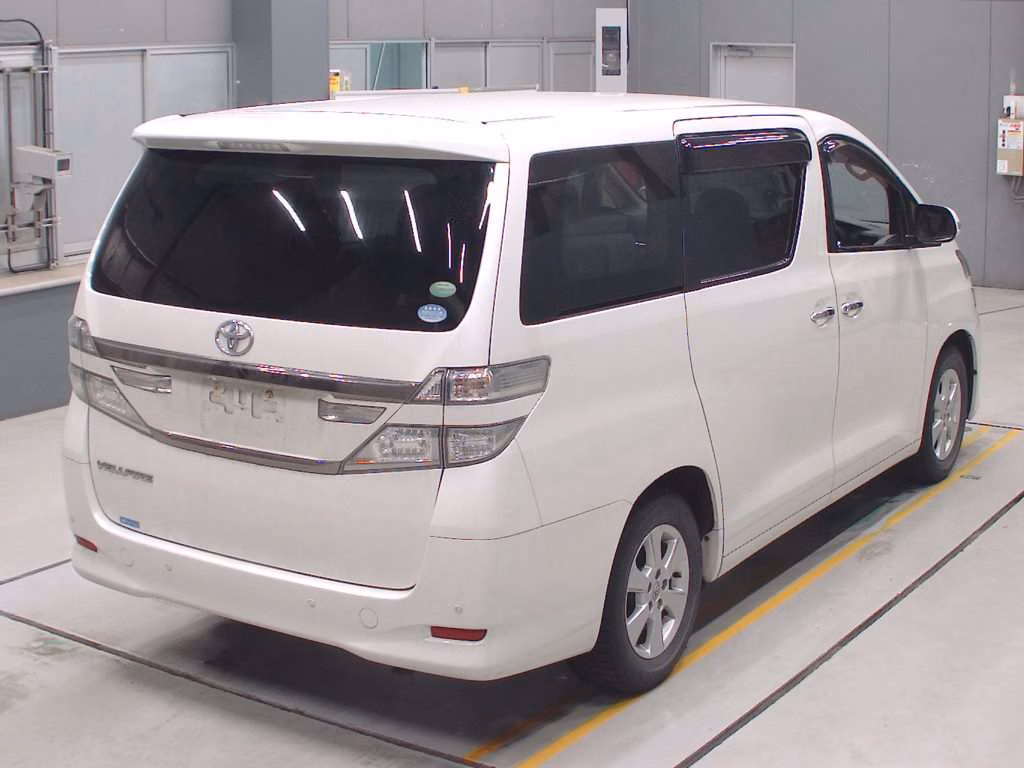 TOYOTA VELLFIRE