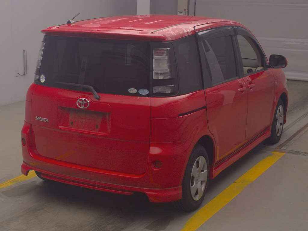 TOYOTA SIENTA