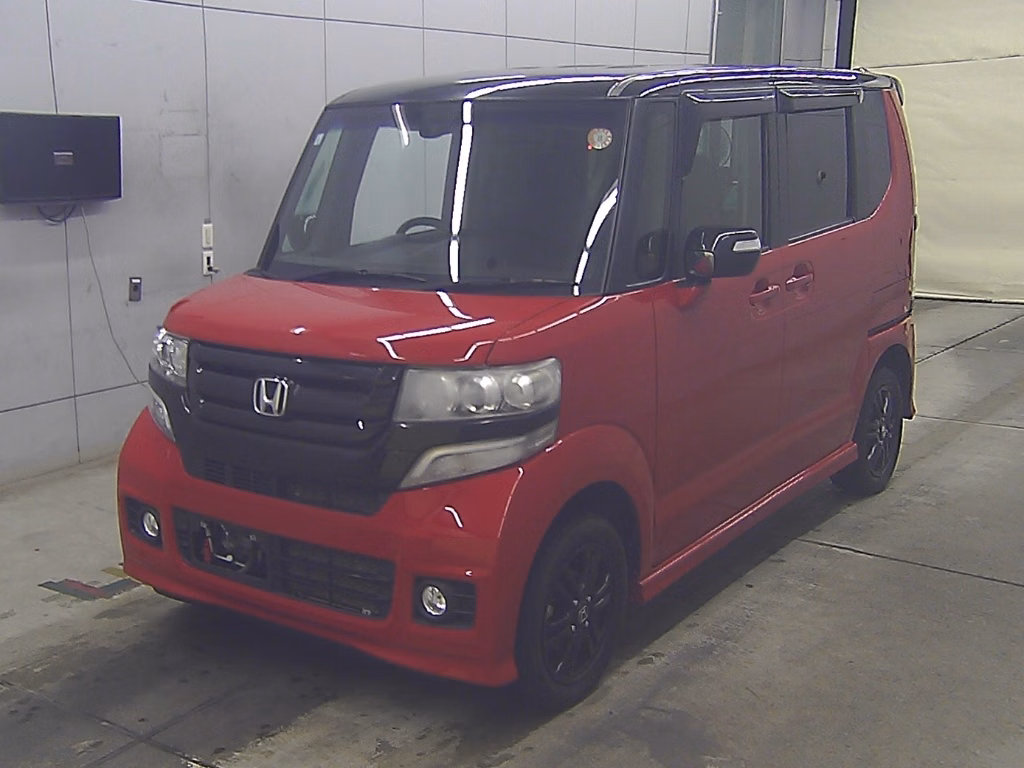 HONDA N-BOX+