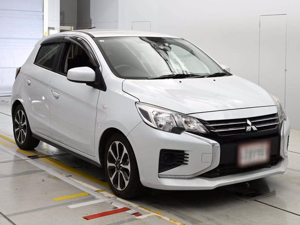 MITSUBISHI MIRAGE