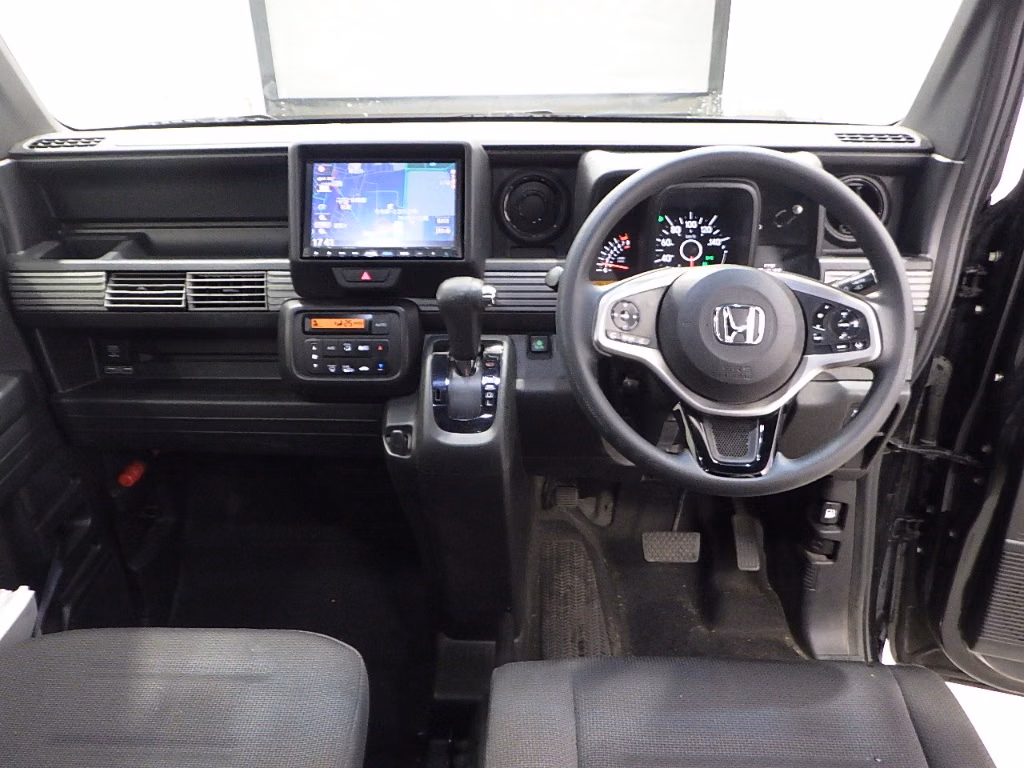 HONDA N-VAN