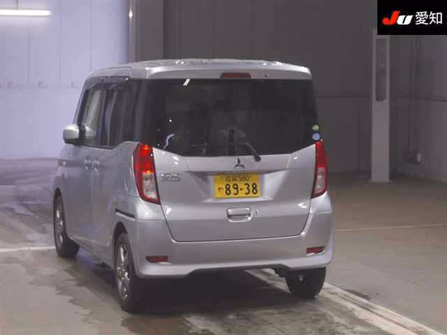 MITSUBISHI EK SPACE