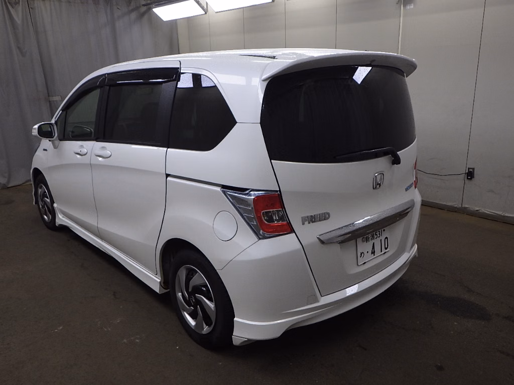 HONDA FREED