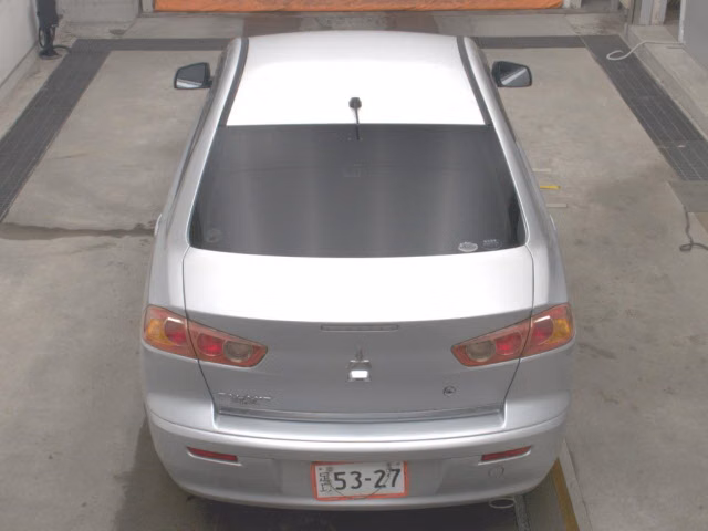 MITSUBISHI GALANT FORTIS
