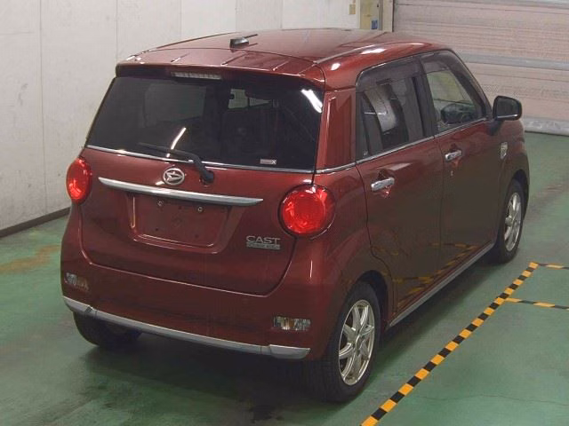 DAIHATSU CAST