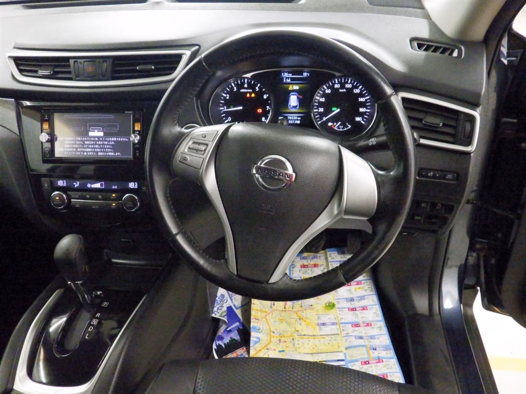 NISSAN X-TRAIL