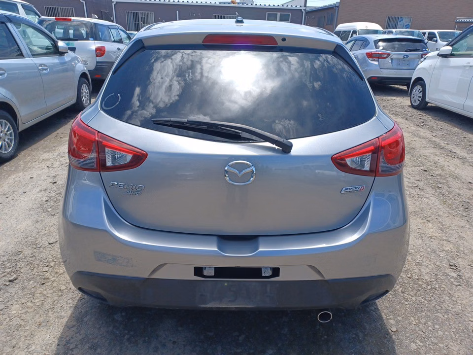 MAZDA MAZDA2