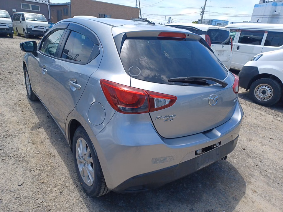 MAZDA MAZDA2