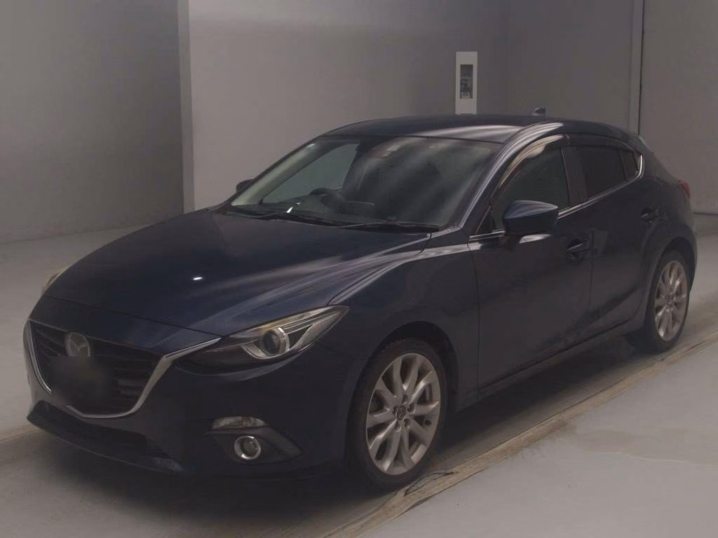 MAZDA AXELA