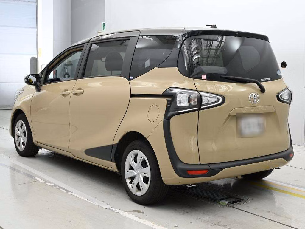 TOYOTA SIENTA