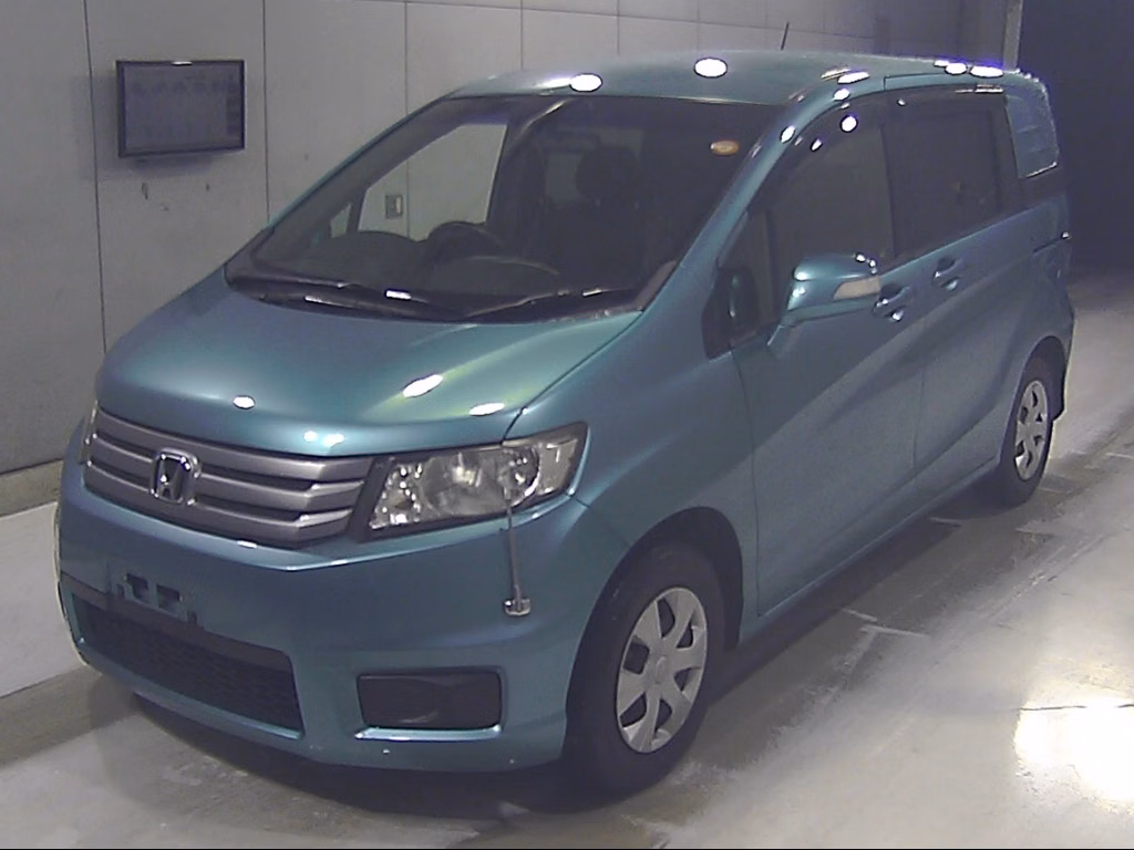 HONDA FREED SPIKE