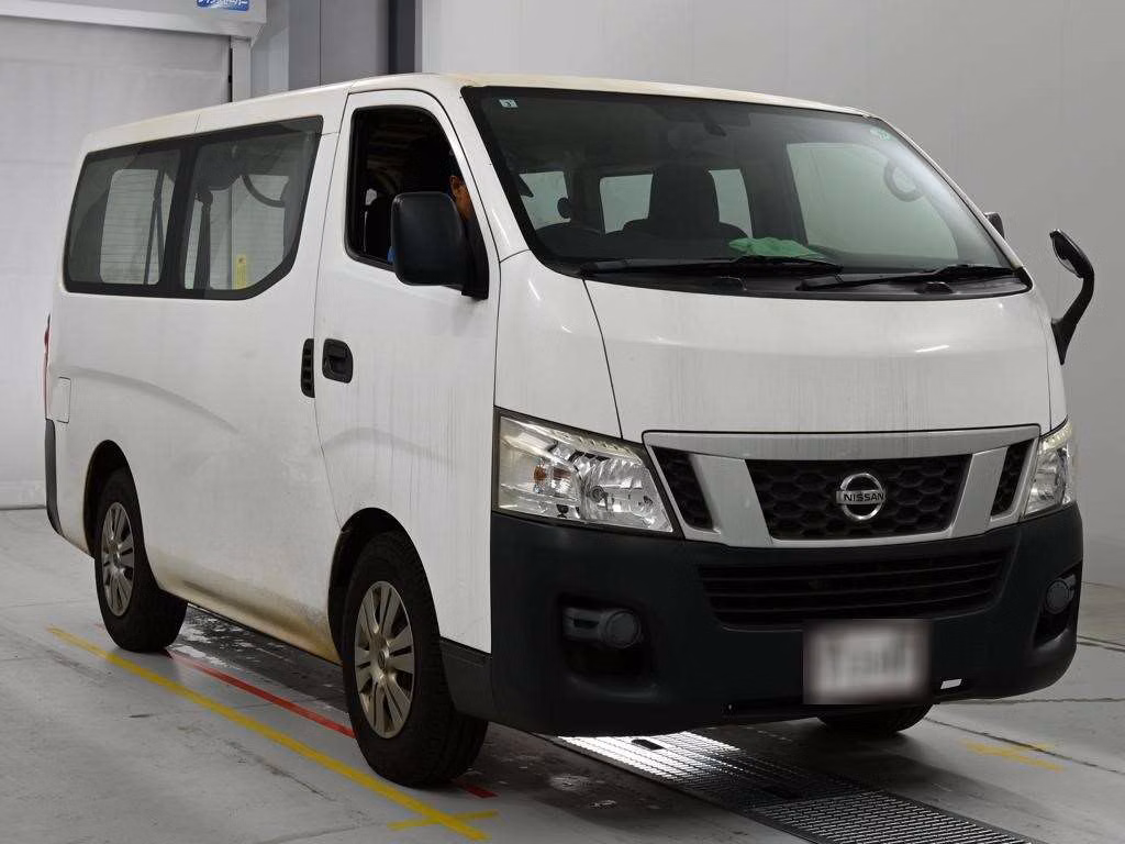 NISSAN NV350 CARAVAN