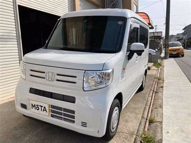 HONDA N-VAN