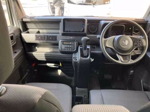 HONDA N-VAN