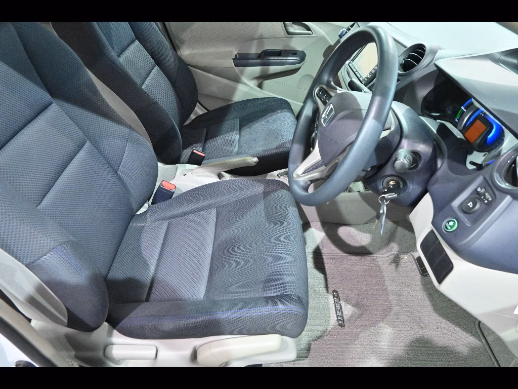 HONDA INSIGHT