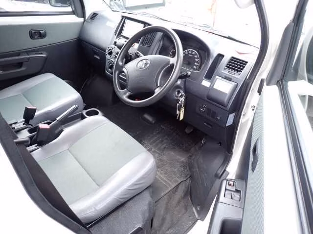 TOYOTA LITE ACE