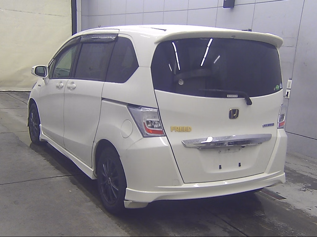 HONDA FREED