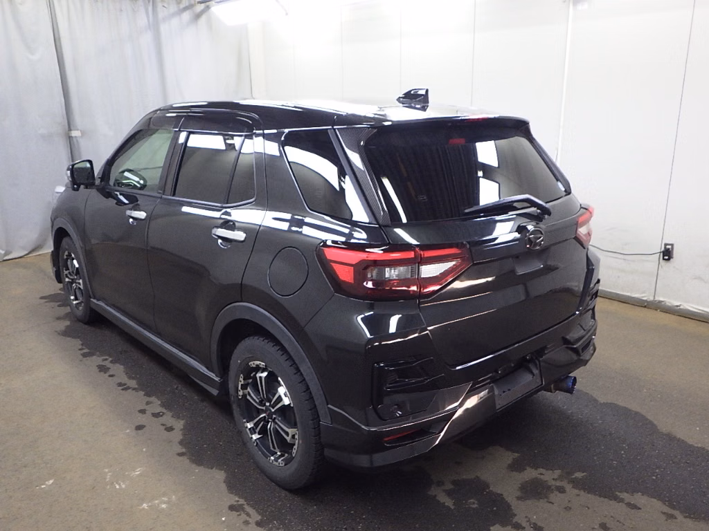 DAIHATSU ROCKY