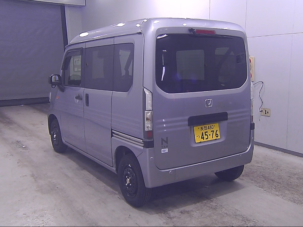 HONDA N-VAN