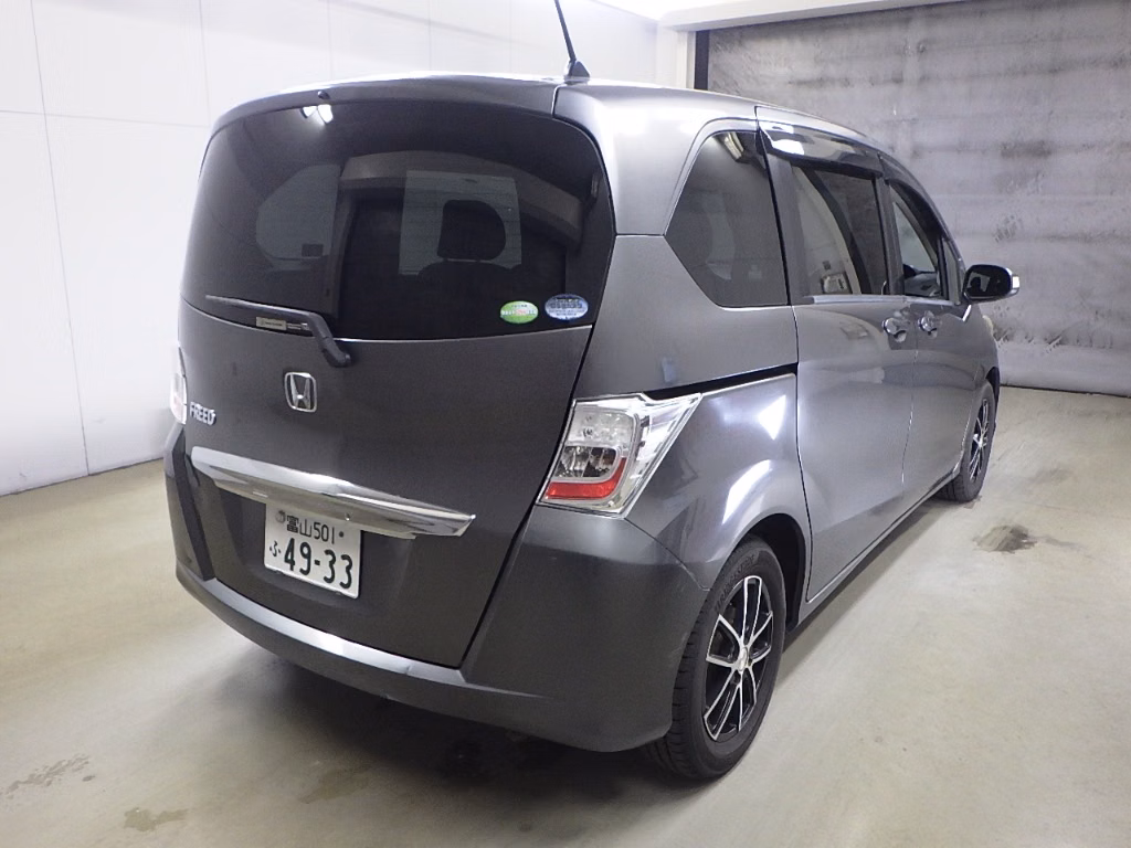 HONDA FREED