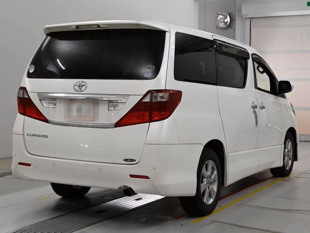 TOYOTA ALPHARD