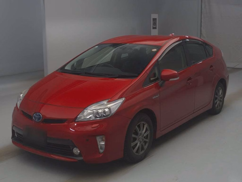 TOYOTA PRIUS