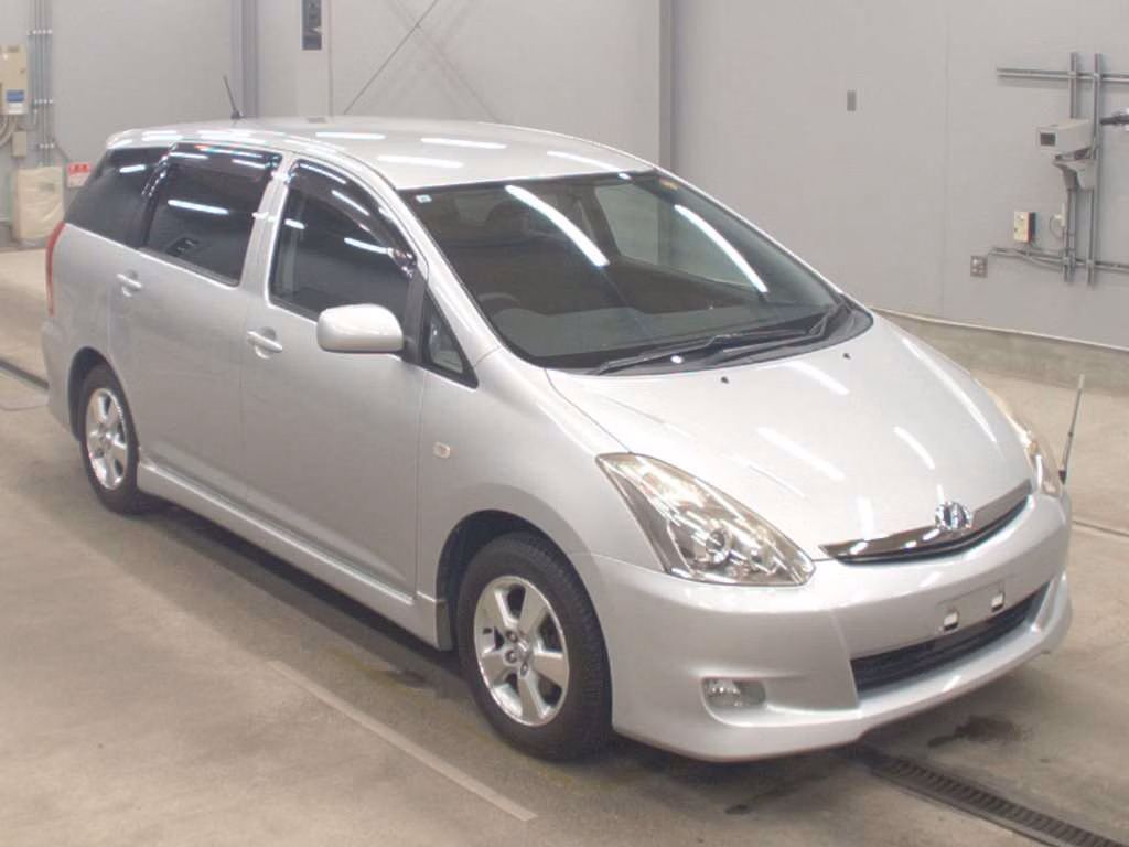 TOYOTA WISH