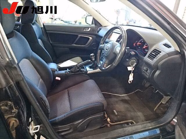SUBARU LEGACY B4