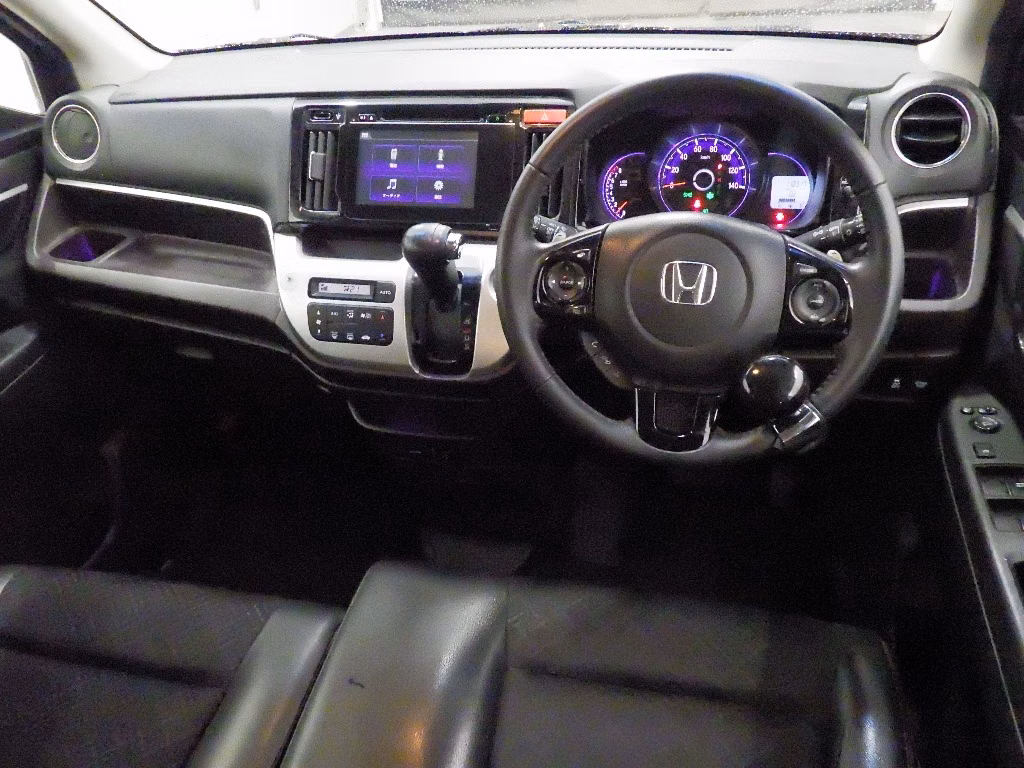 HONDA N-WGN
