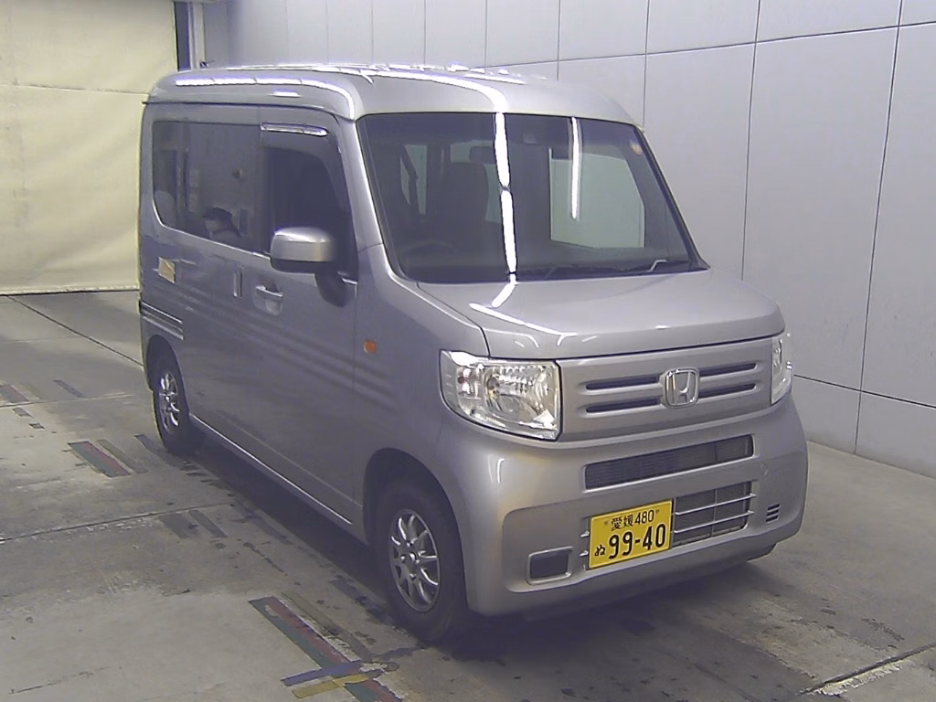 HONDA N-VAN