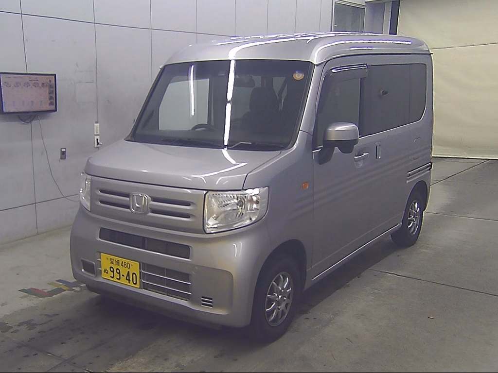 HONDA N-VAN