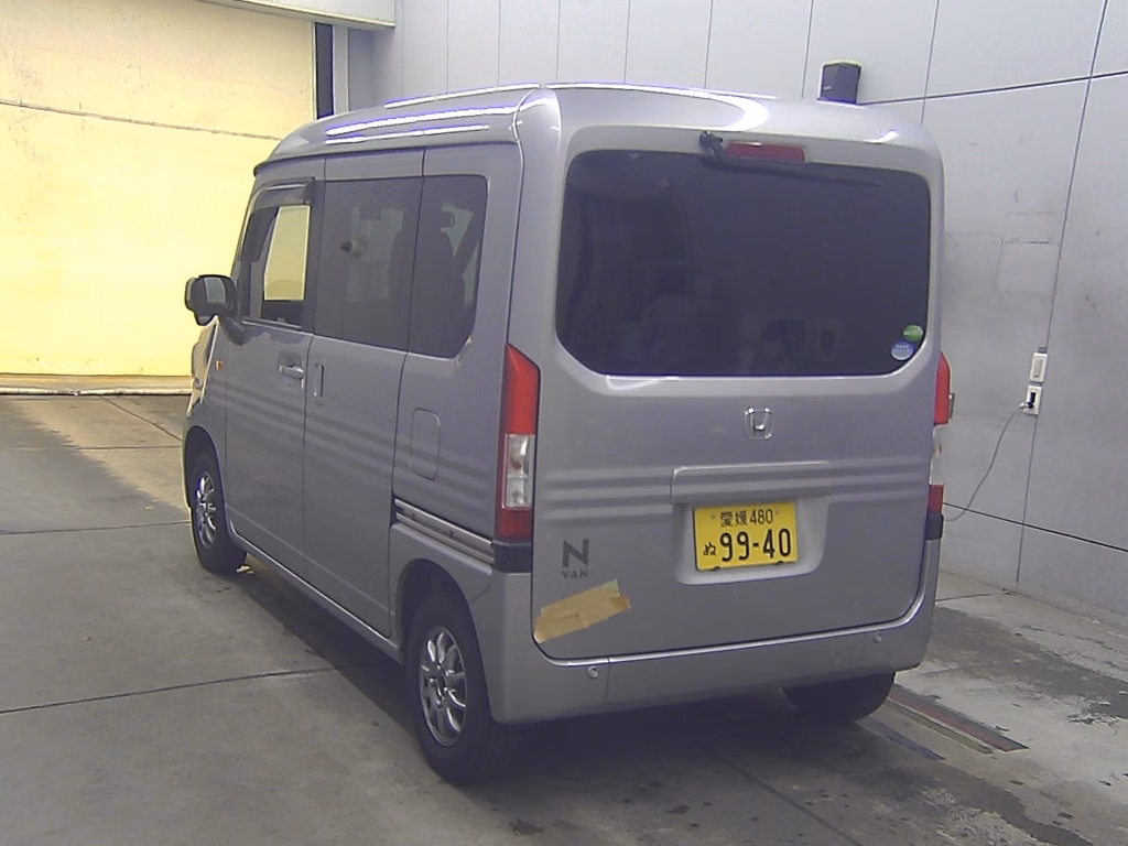 HONDA N-VAN