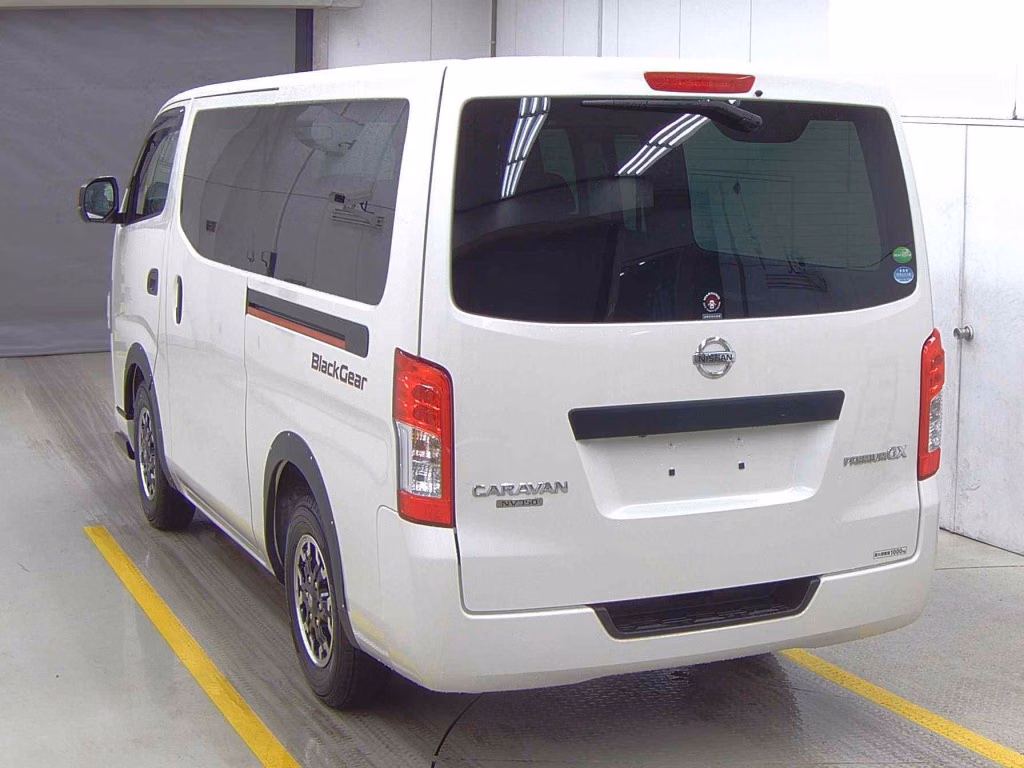 NISSAN NV350 CARAVAN