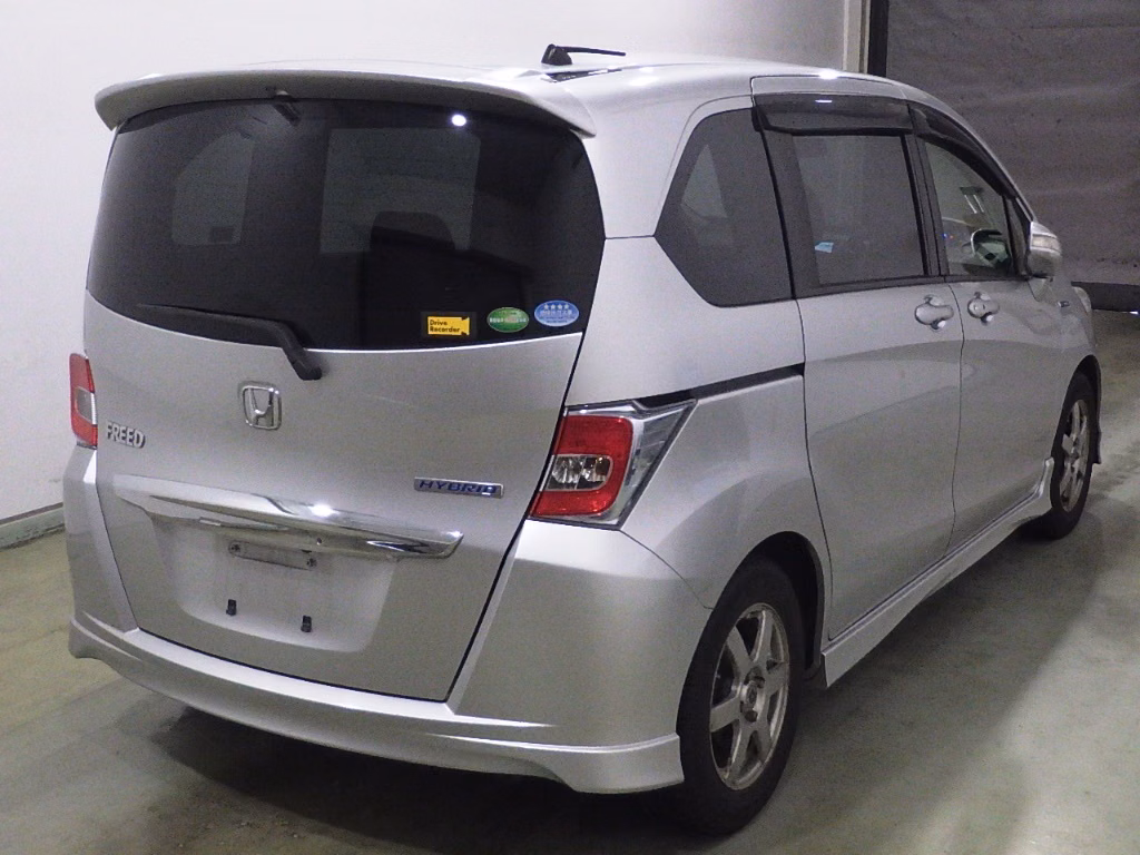 HONDA FREED