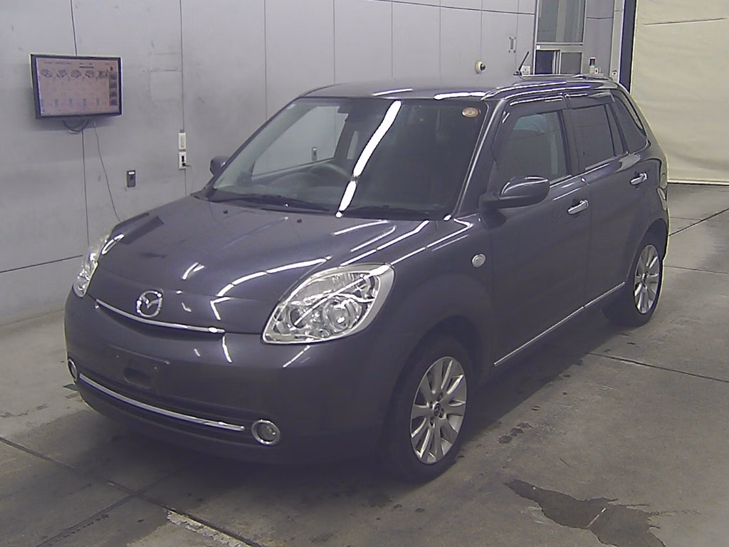 MAZDA VERISA