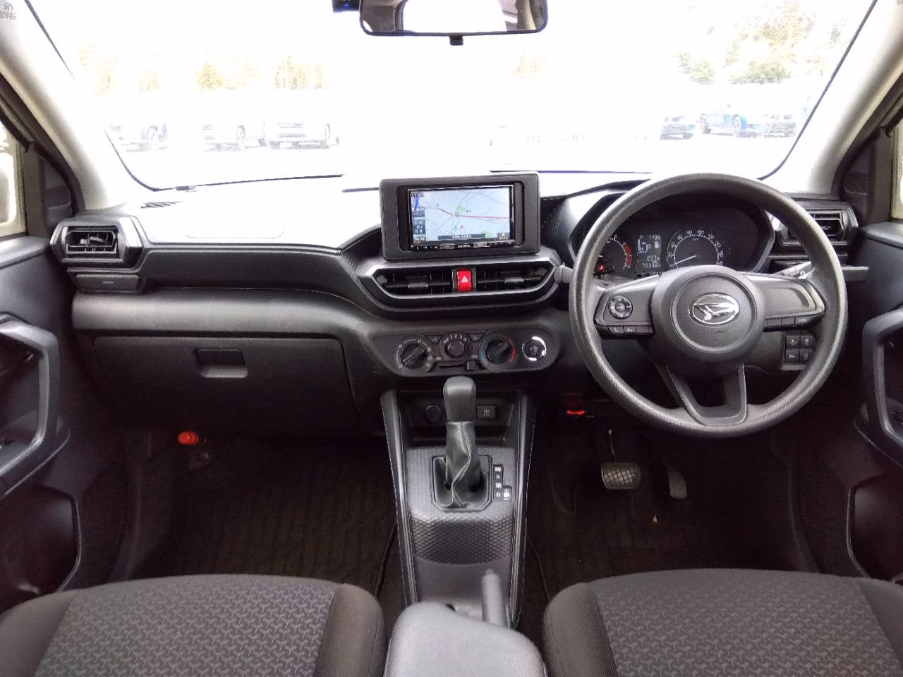 DAIHATSU ROCKY