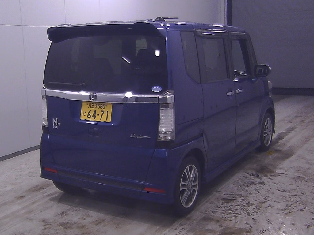 HONDA N-BOX+