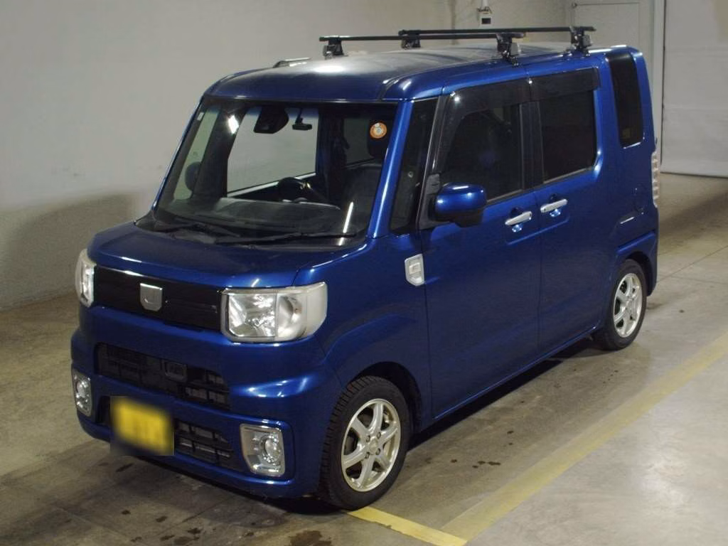 DAIHATSU WAKE