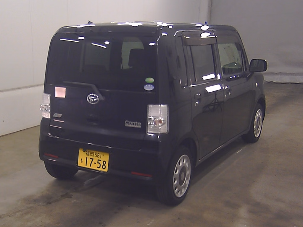DAIHATSU MOVE CONTE