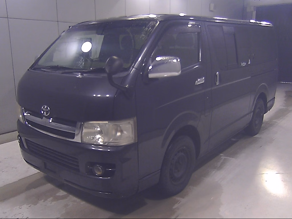 TOYOTA REGIUS ACE