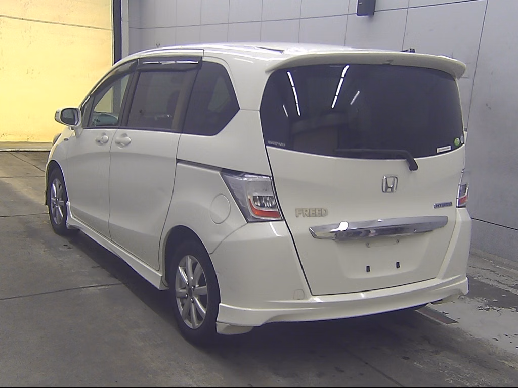 HONDA FREED