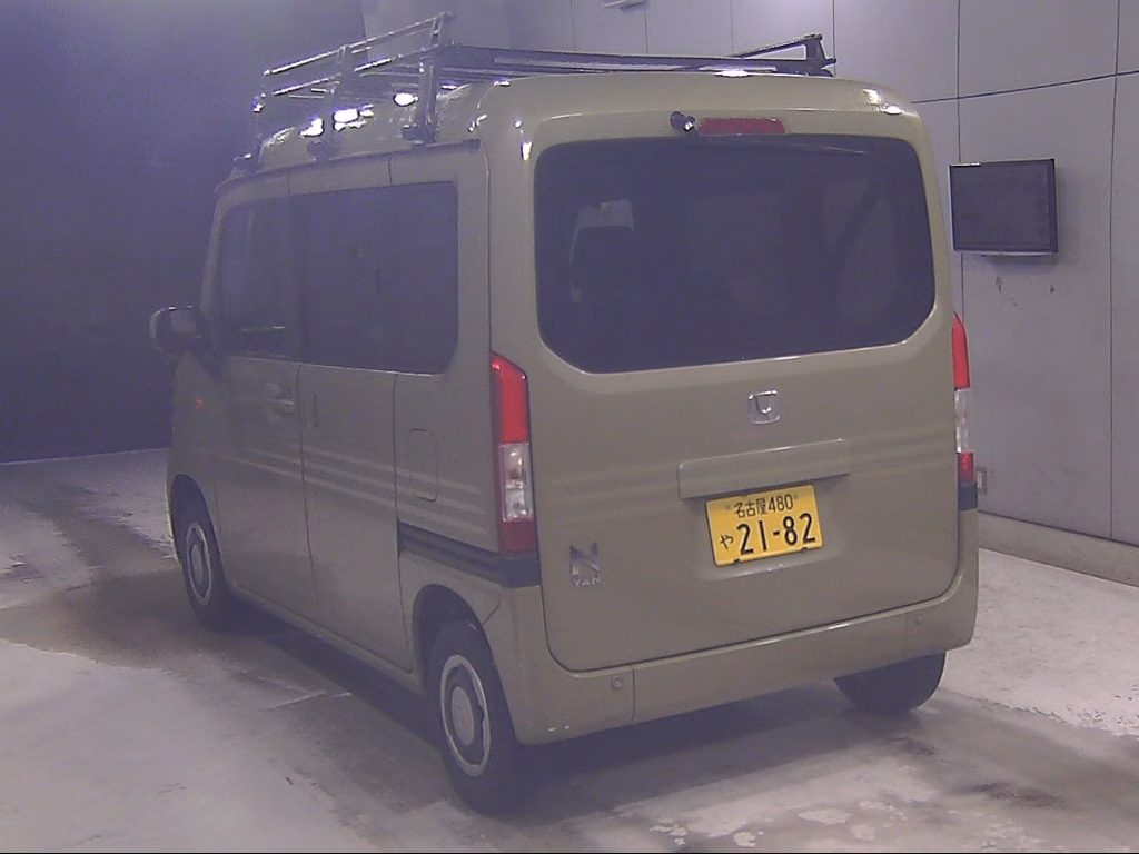 HONDA N-VAN