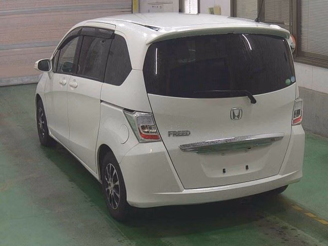 HONDA FREED