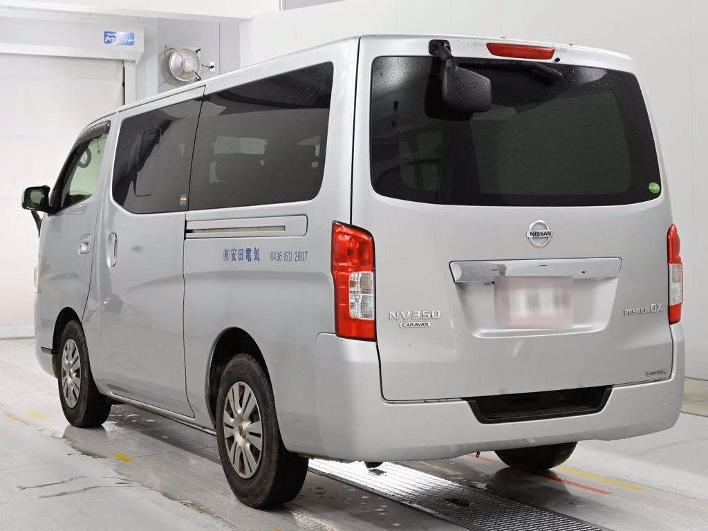NISSAN NV350 CARAVAN