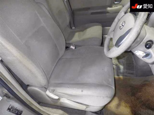 TOYOTA RAUM