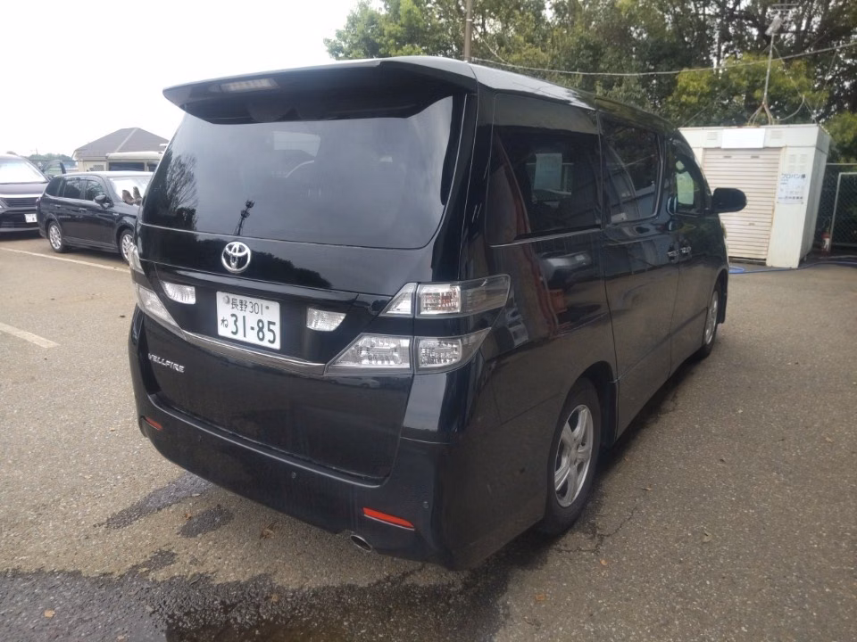 TOYOTA VELLFIRE