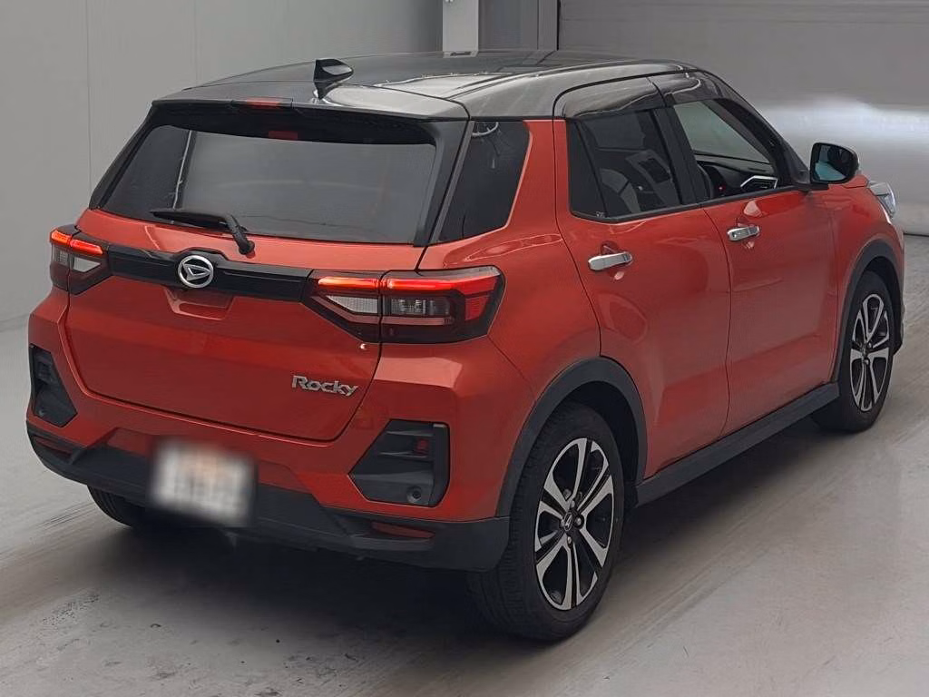 DAIHATSU ROCKY