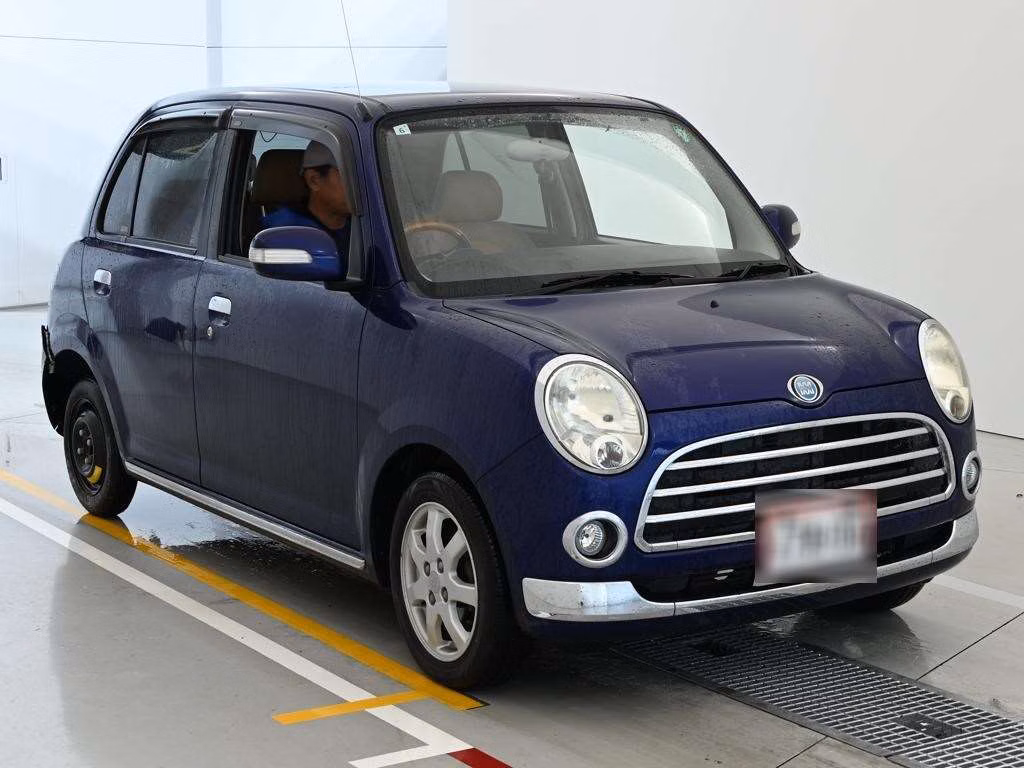 DAIHATSU MIRA GINO