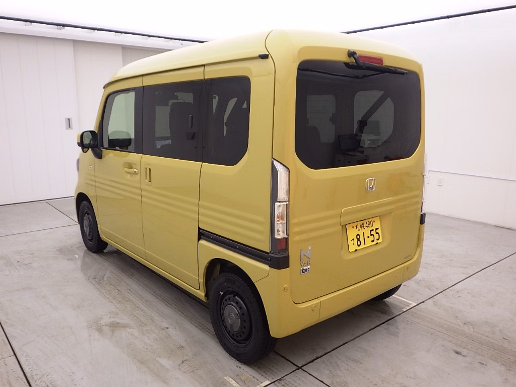 HONDA N-VAN