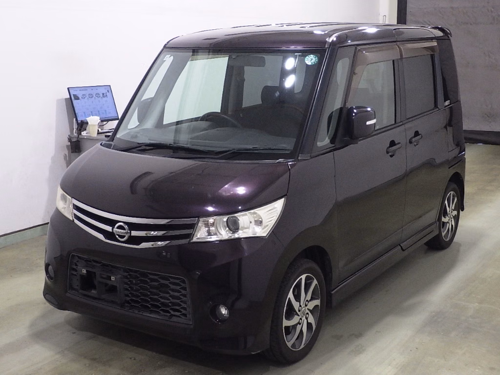 NISSAN ROOX